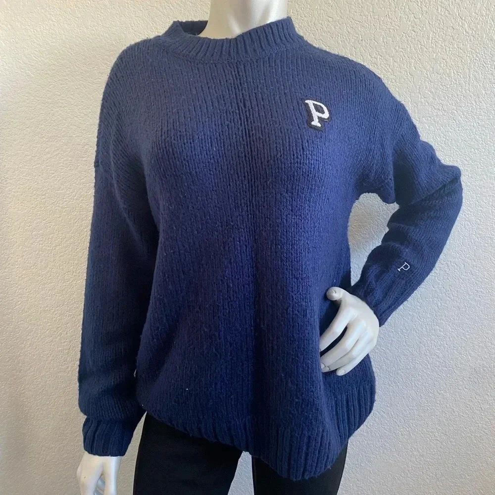 Victoria Secret PINK boyfriend Sweater Size XS